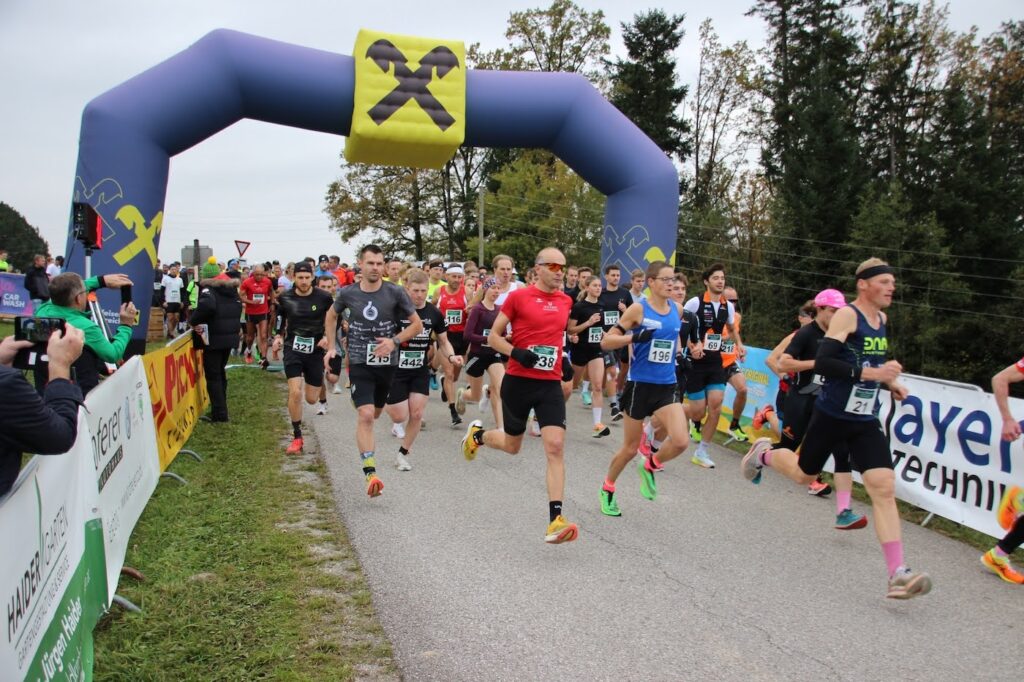Pesenbachtallauf Start
